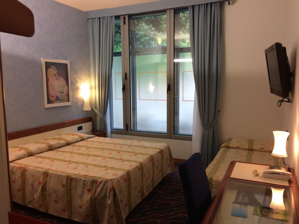 Hotel San Terenzo Lerici Exterior foto