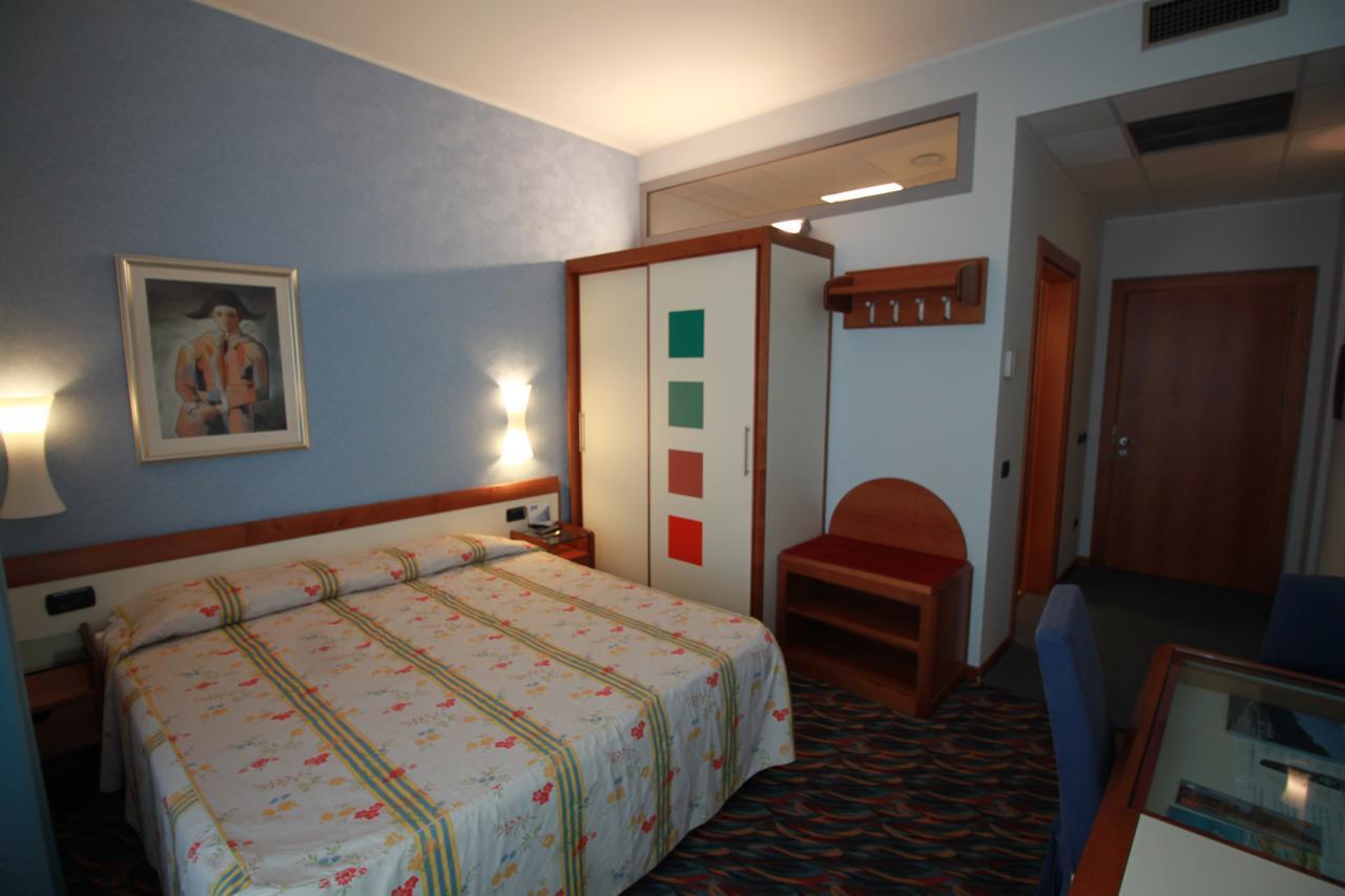 Hotel San Terenzo Lerici Exterior foto